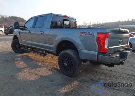 2019 Ford F-250 Lariat z USA, uszkodzony, nr VIN 1FT7W2BT0KEF80016